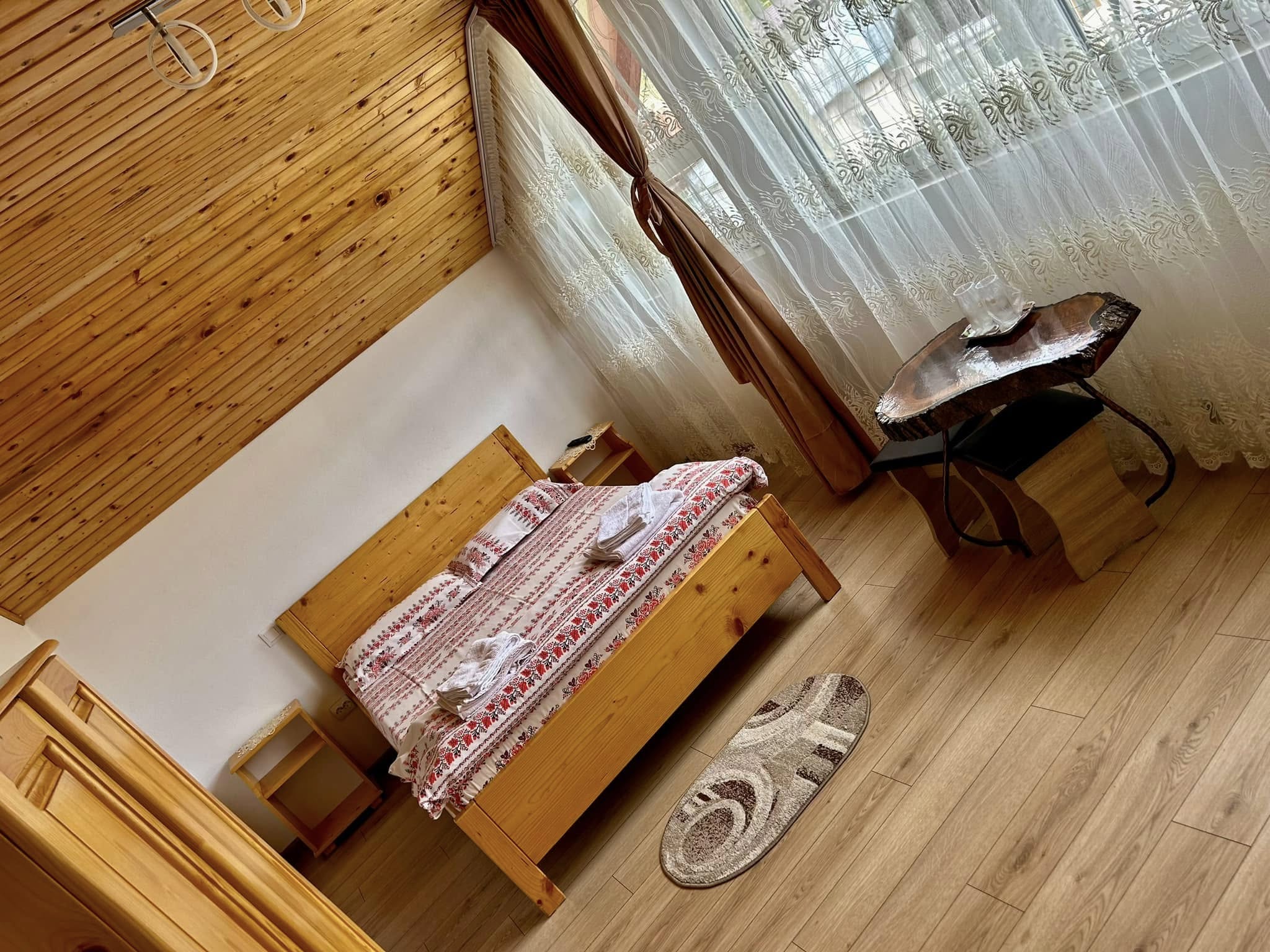 Camera Resedinta Nitoiu
